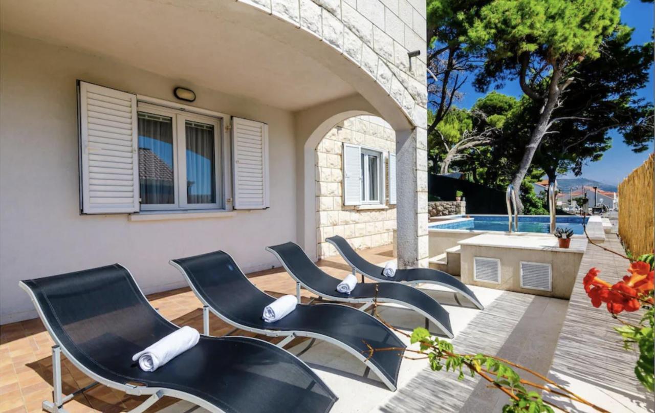 Wave N' Sea With A Private Pool Appartement